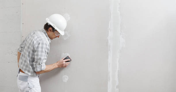 Best Biohazard Mold Removal  in Oakville, CT